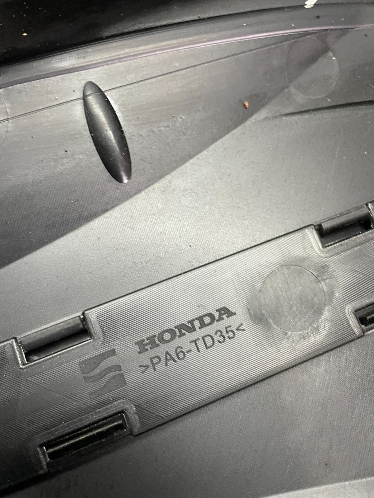 2007 to 2009 Acura MDX OEM 3.7L Engine Cover Z3378 DG6