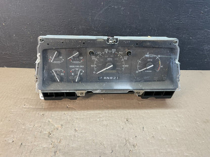 1992 to 1997 Ford F250 F350 Speedometer Cluster Gauge AE3398 DG0