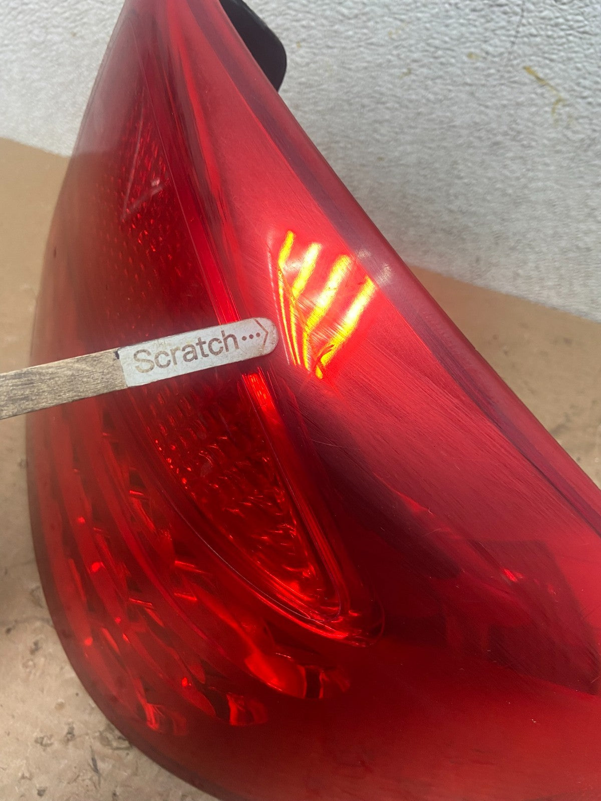 2003 to 2004 Infiniti G35 Right Passenger Rh Side Tail Light OEM R1071 DW3