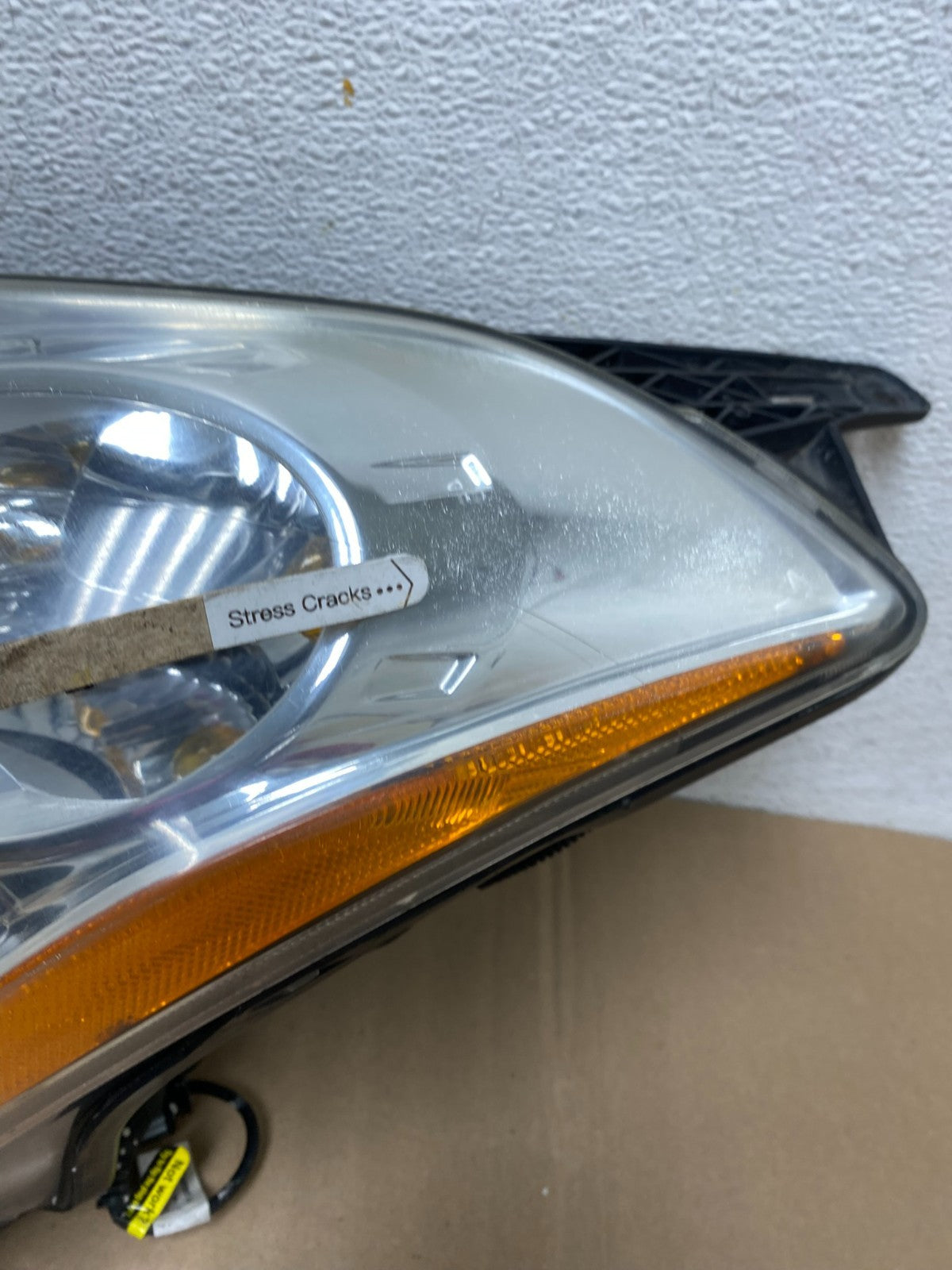 Sedan 2010 2011 2012 Nissan Altima Left Driver Side Headlight AG4532 DW4