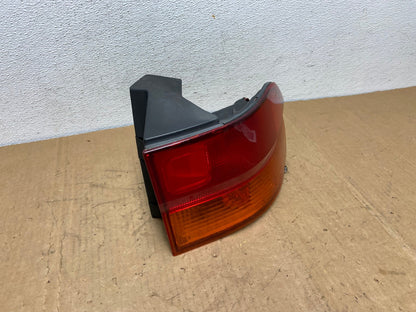 1999 2000 2001 Honda Odyssey Right Passenger Side Tail Light AD1310 LK2