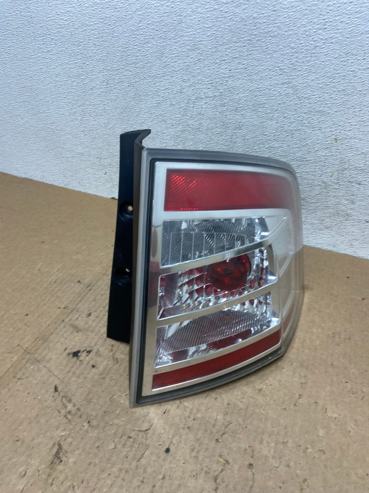 2007 to 2010 Ford Edge Tail light Right Passenger Rh Side AF9876 LK2