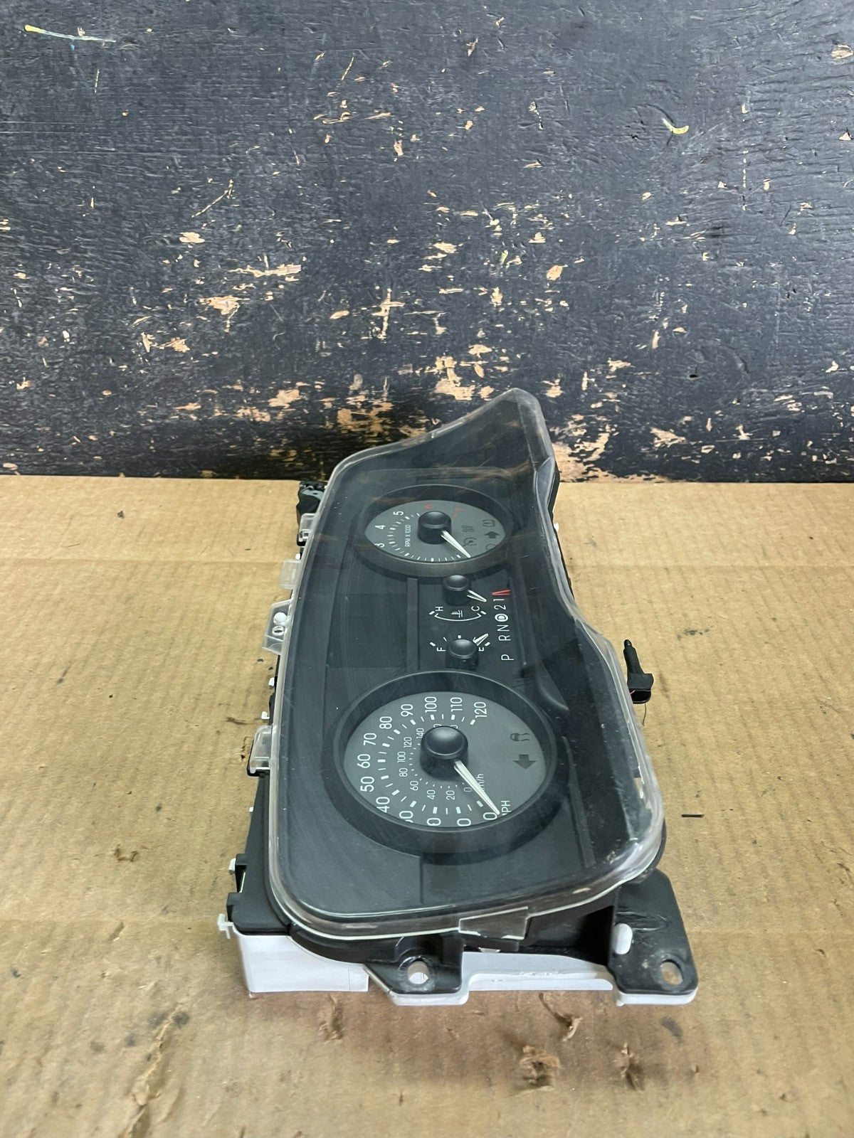2009 to 2010 Mercury Marquis Speedometer Cluster Gauge Oem ab2873  DG4