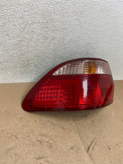 1998 to 2000 Honda Accord Sedan Tail light Left Driver LH Side AG4857 LK2