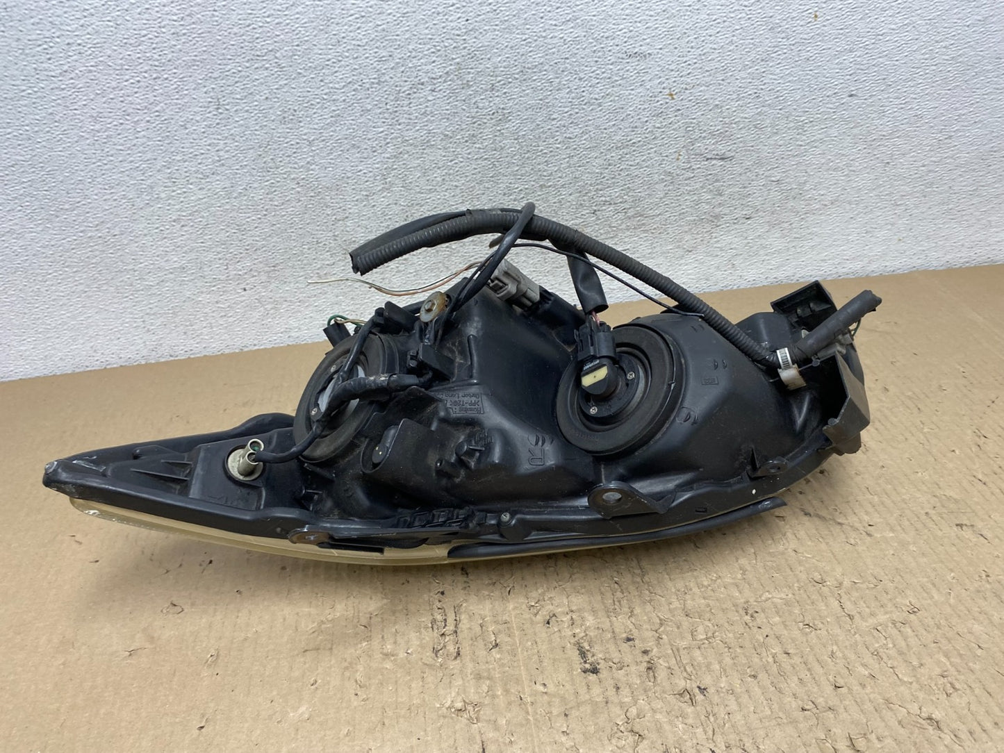 2005 2006 2007 Scion Tc Right Passenger RH Side Halogen Headlight AF7119 DW5