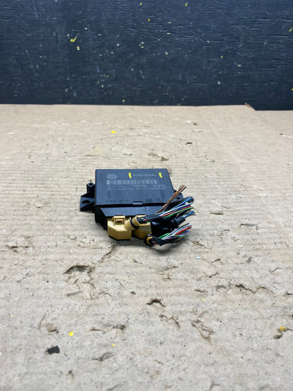 2006 2007 2008 Volkswagen Parking PDC Control Unit Module Q2400 DG1