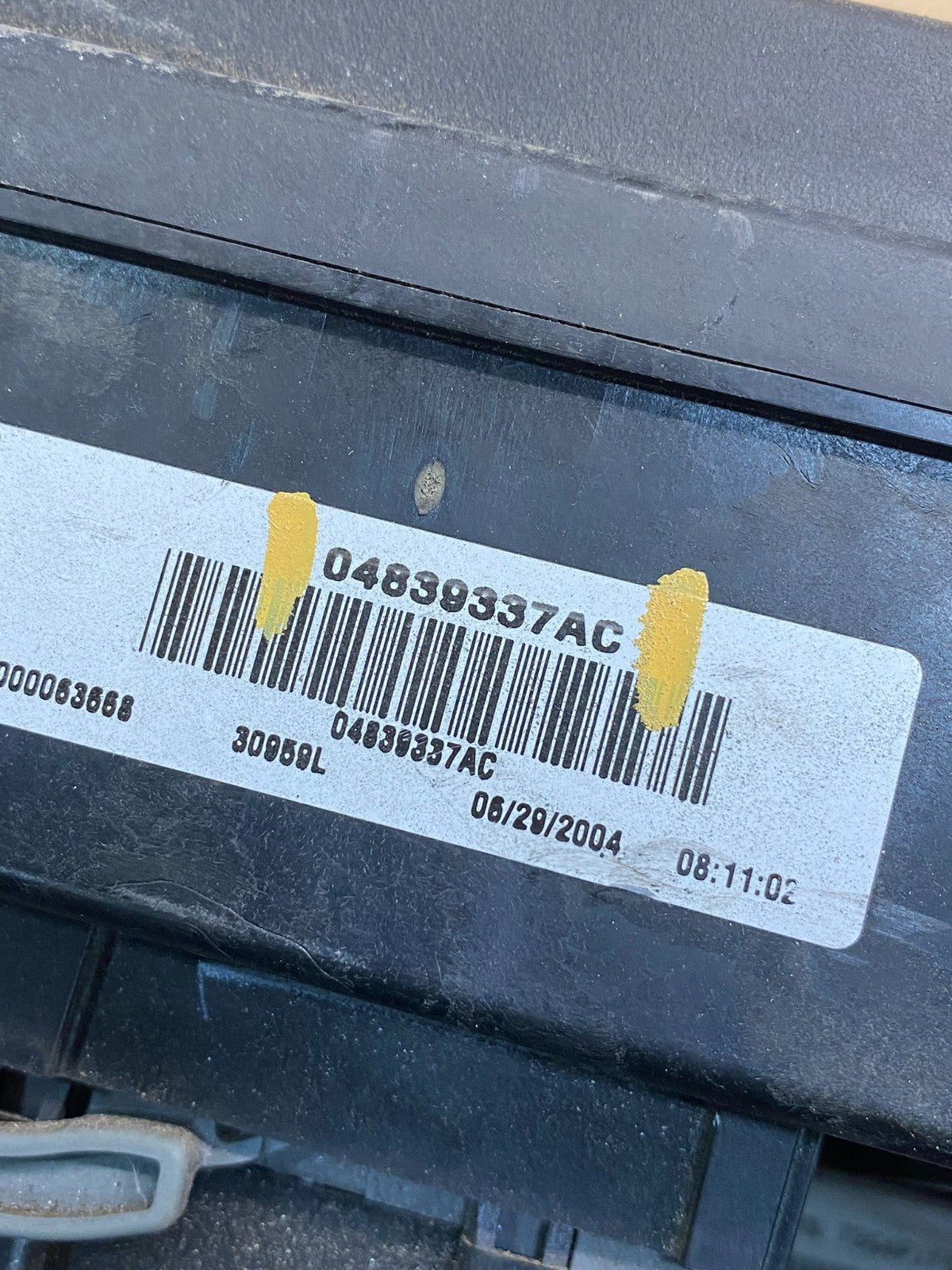 2005 Jeep Grand Cherokee Integrated Power Fuse Box 04839337ac AH4639 DG6