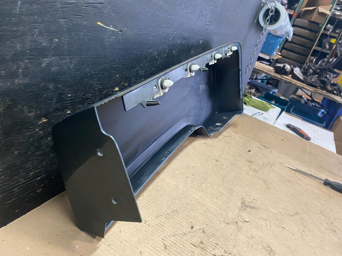 2006 to 2010 Hummer H3 Rear Right Flare Door Molding Trim T0409 DG7