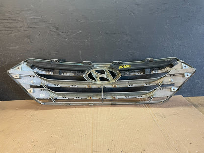 2013 to 2016 Hyundai Santa Fe Front Upper Grill Grille AD8521 DG4