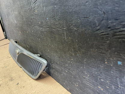 1999 Infiniti G20 Front Upper Grill Grille P8431 DG1