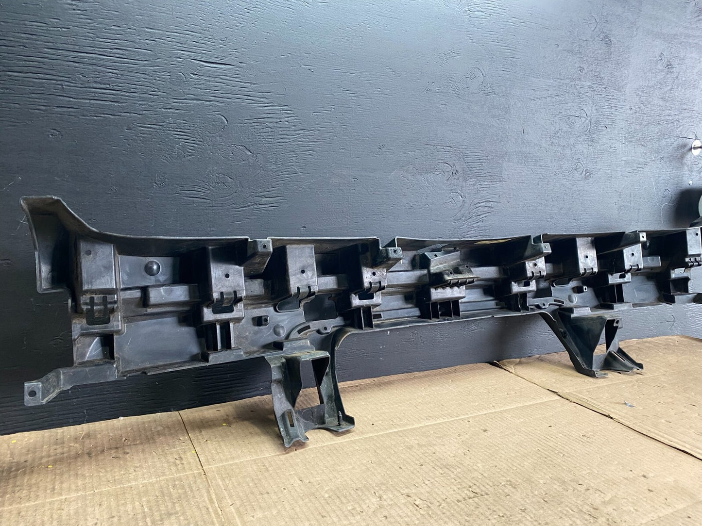 2011 to 2015 Ford Explorer Rear  Bumper Bar Impact Absorber D2487 DG15
