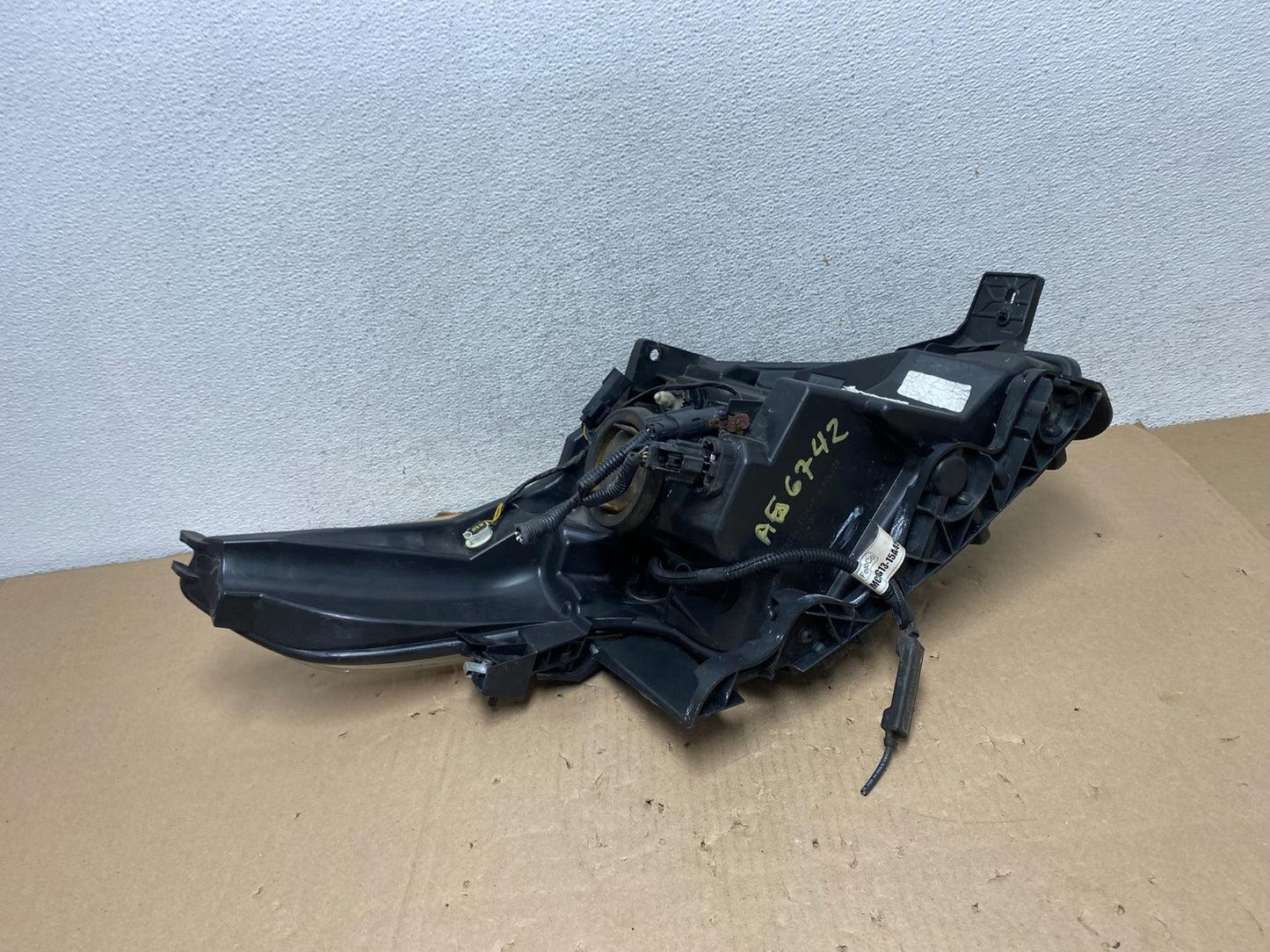 2011 to 2015 Ford Explorer Police Left Driver LH Halogen Headlight AG6742 DW9