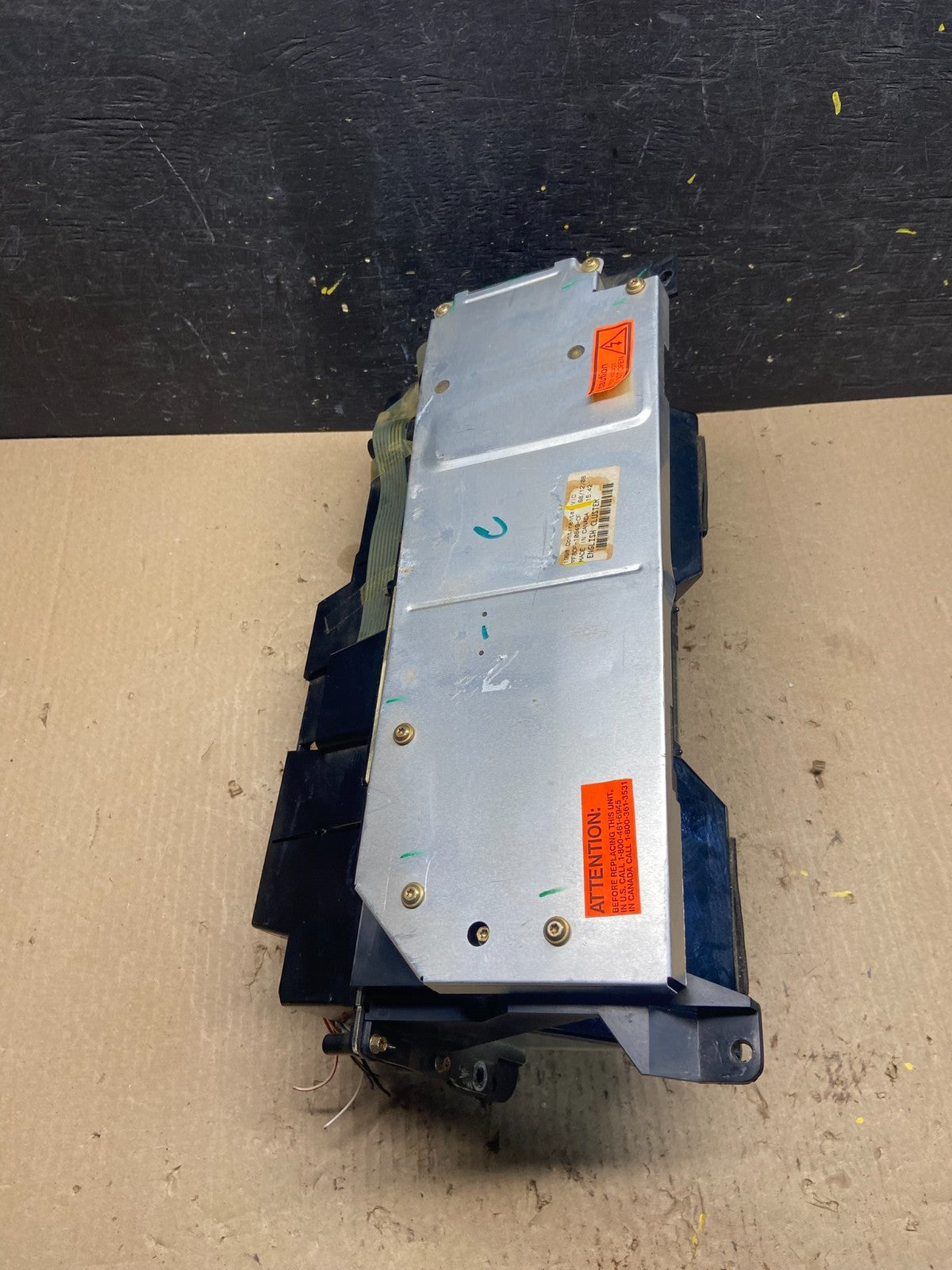 1998 2002 Lincoln Continental  Speedometer Gauge Cluster Q7173 DG3