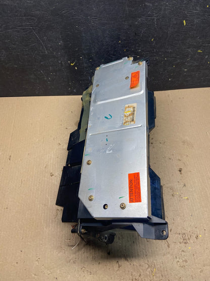 1998 2002 Lincoln Continental  Speedometer Gauge Cluster Q7173 DG3