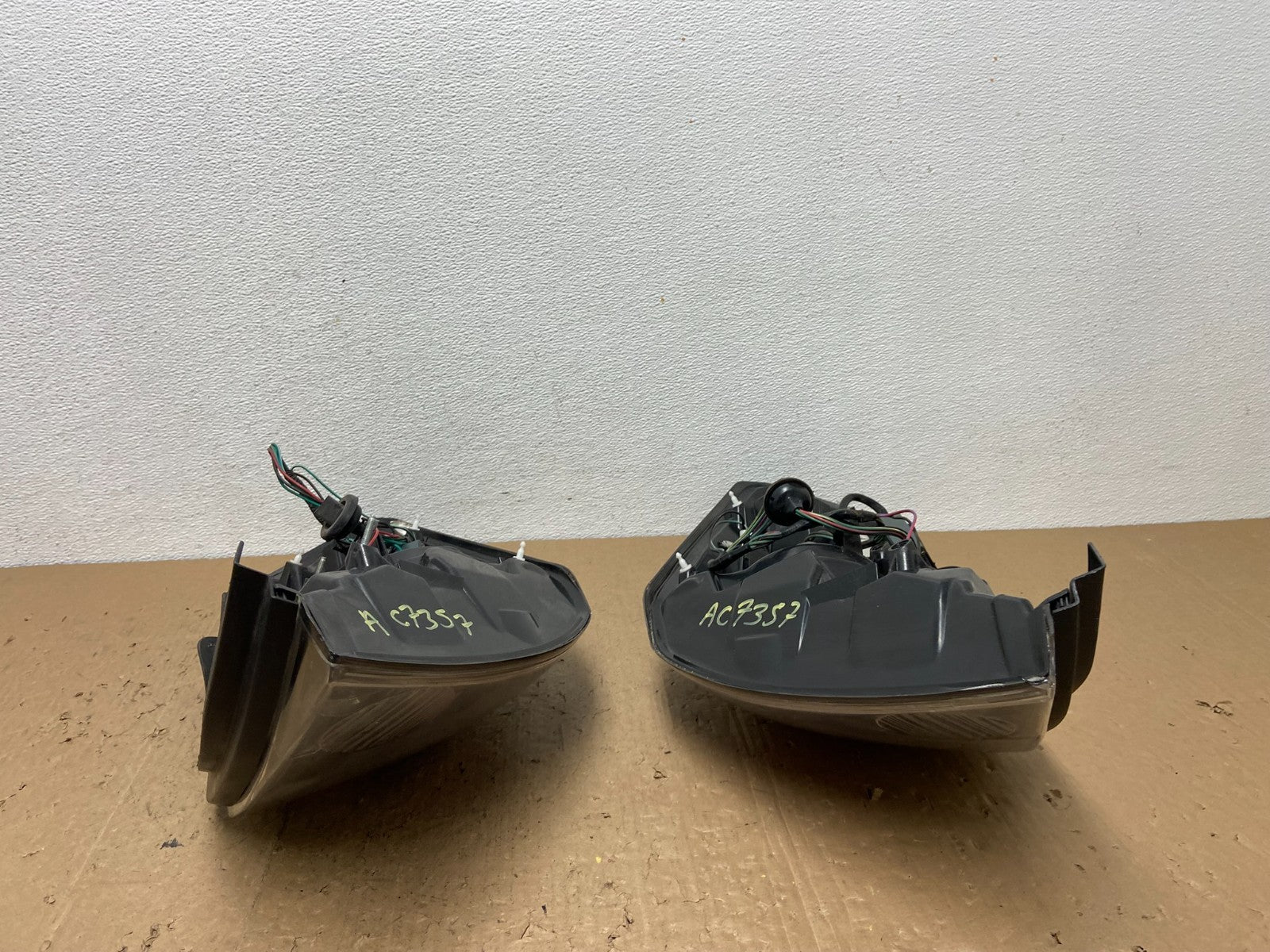 2007 to 2012 Nissan Altima Left Driver + Right Passenger Side Tail Lights AC735711
