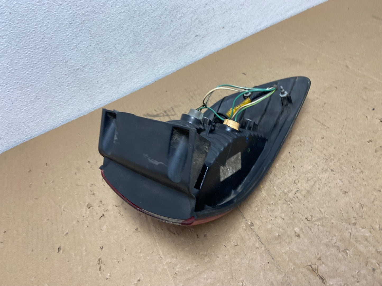2001 2002 2003 Toyota Sienna Left Driver Lh Side Tail Light AC7219 DW5