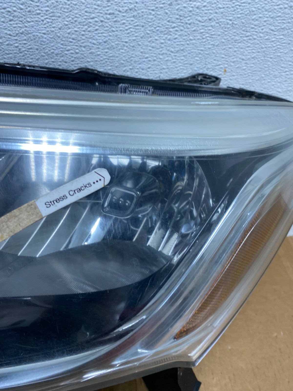 2013 - 2016 Nissan Pathfinder Left Driver LH Side Headlight Halogen AE12284