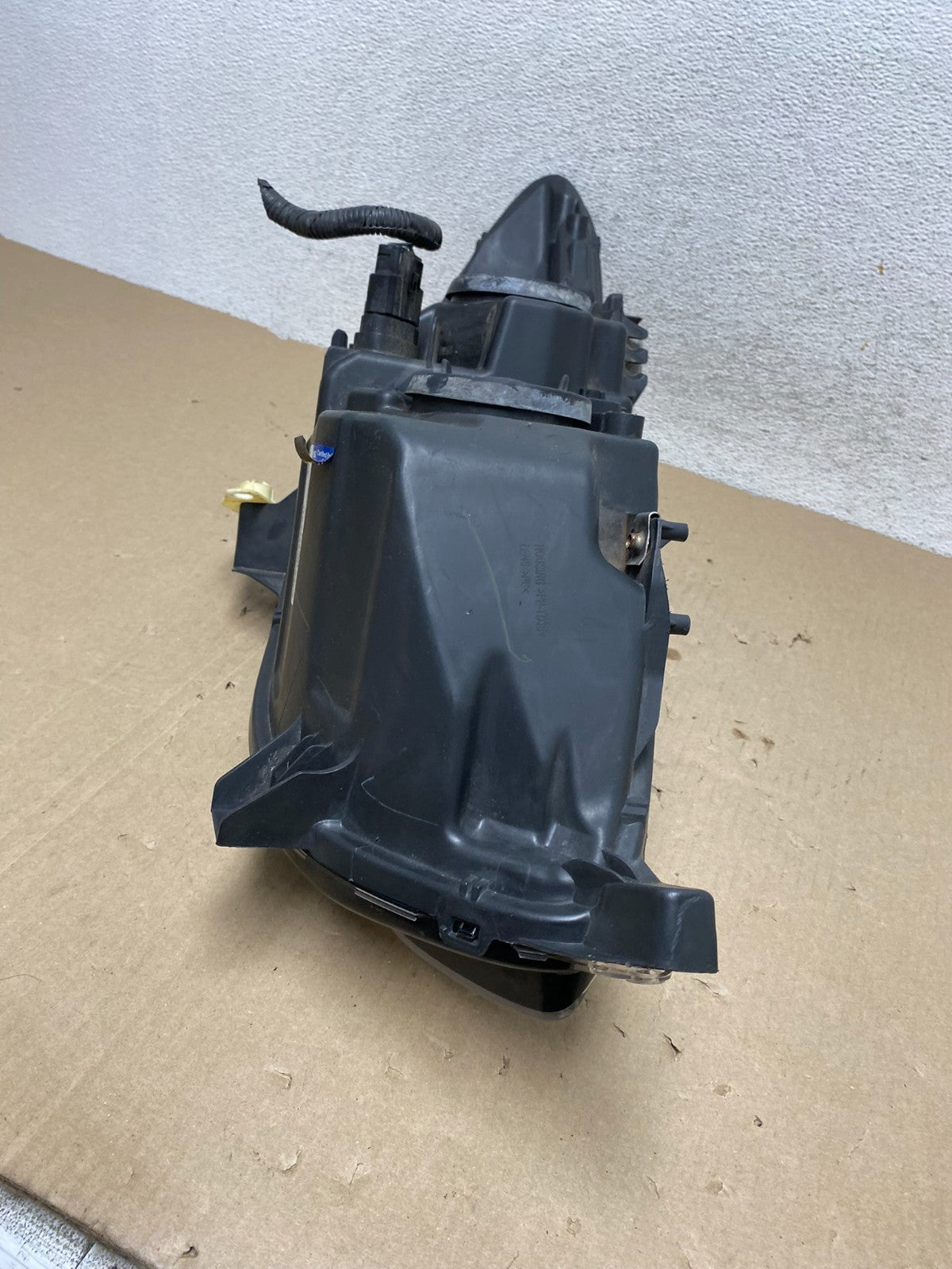 2013 to 2016 Ford Fusion Left Driver Lh Side Headlight TYC AG6896 DW6