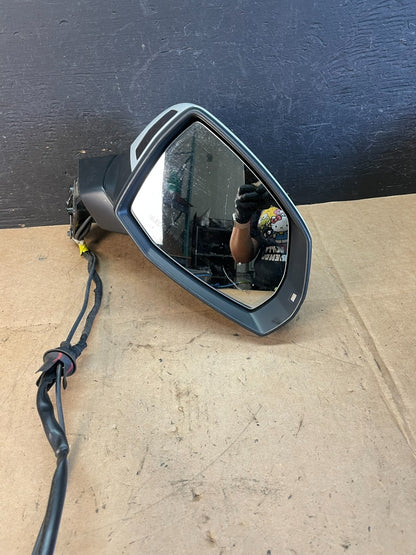 2017 to 2019 Audi Q7 Right Passenger Side Door View Power Mirror AE1064 DG2