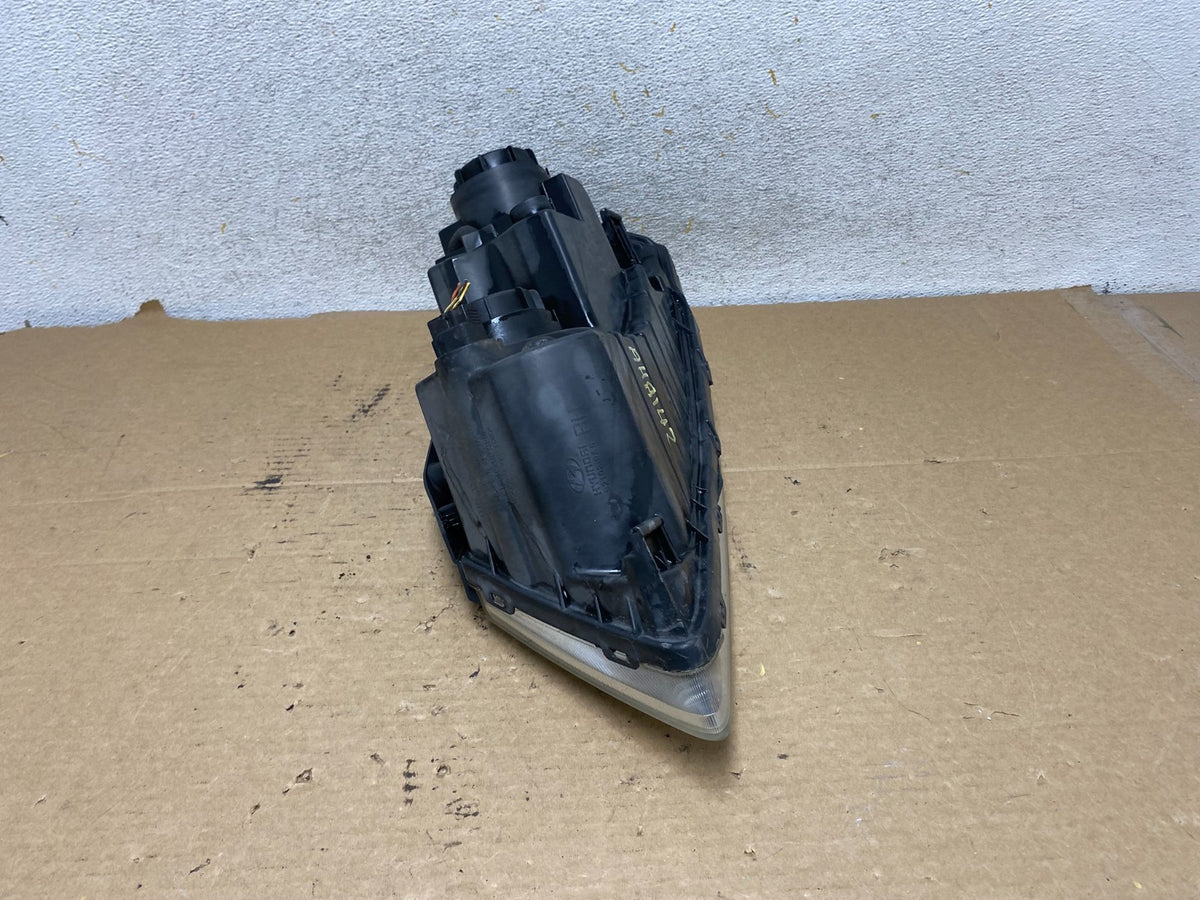 2009 to 2010 Hyundai Sonata Right Passenger RH Side Headlight Halogen AH8142 DW5