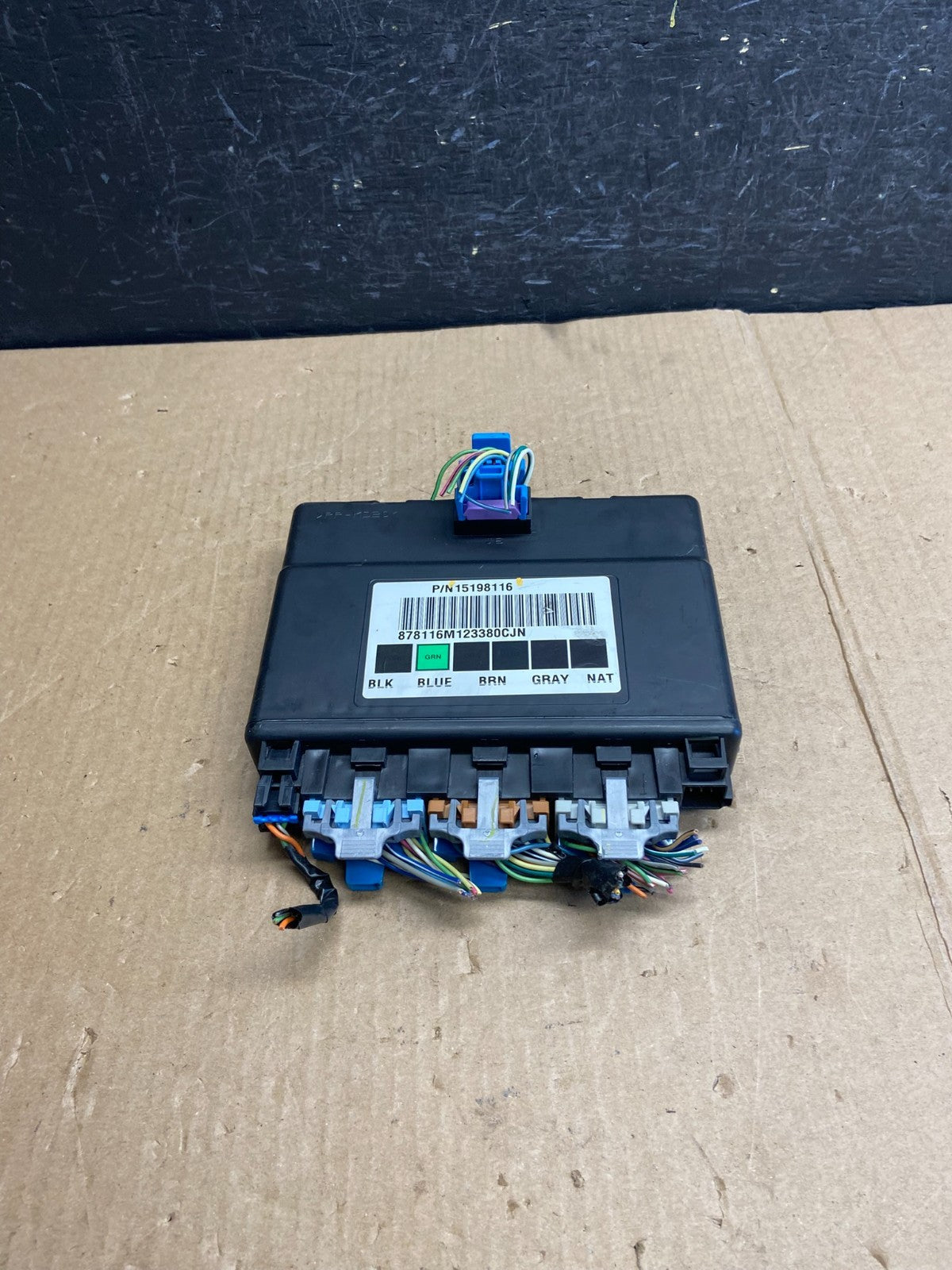 2003 - 2006 Chevrolet Avalanche Silverado Body Control BCM Module AE4229 DG3