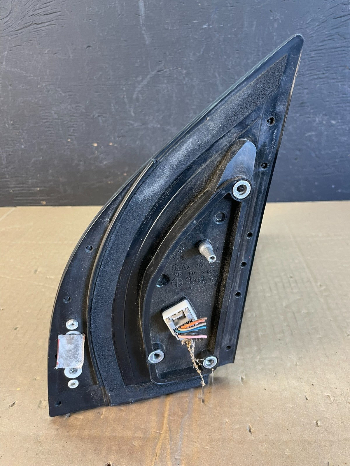 2009 to 2014 Kia Sedona Right Passenger Rh Side Door Mirror AC9801 DW9
