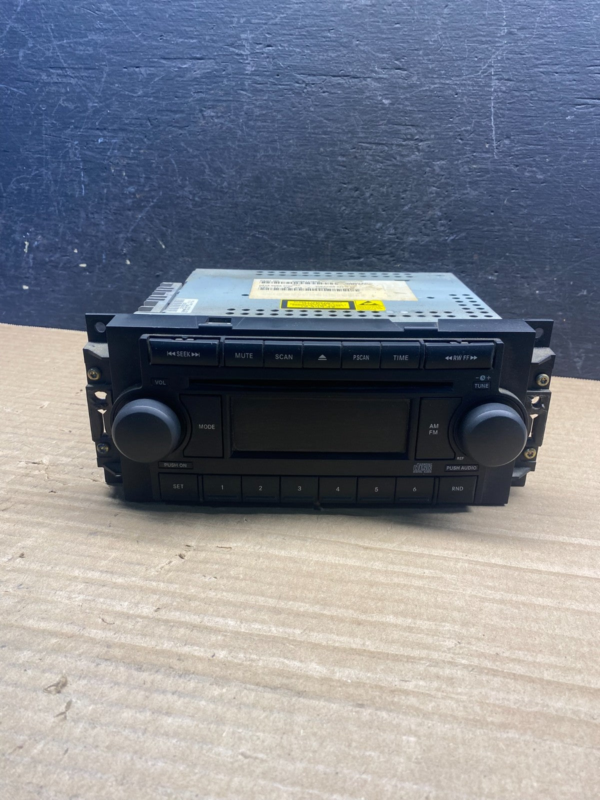 2007-2012 Chrysler Dodge Jeep Ram Radio CD MP3 AUX Receiver AF3889 DW0