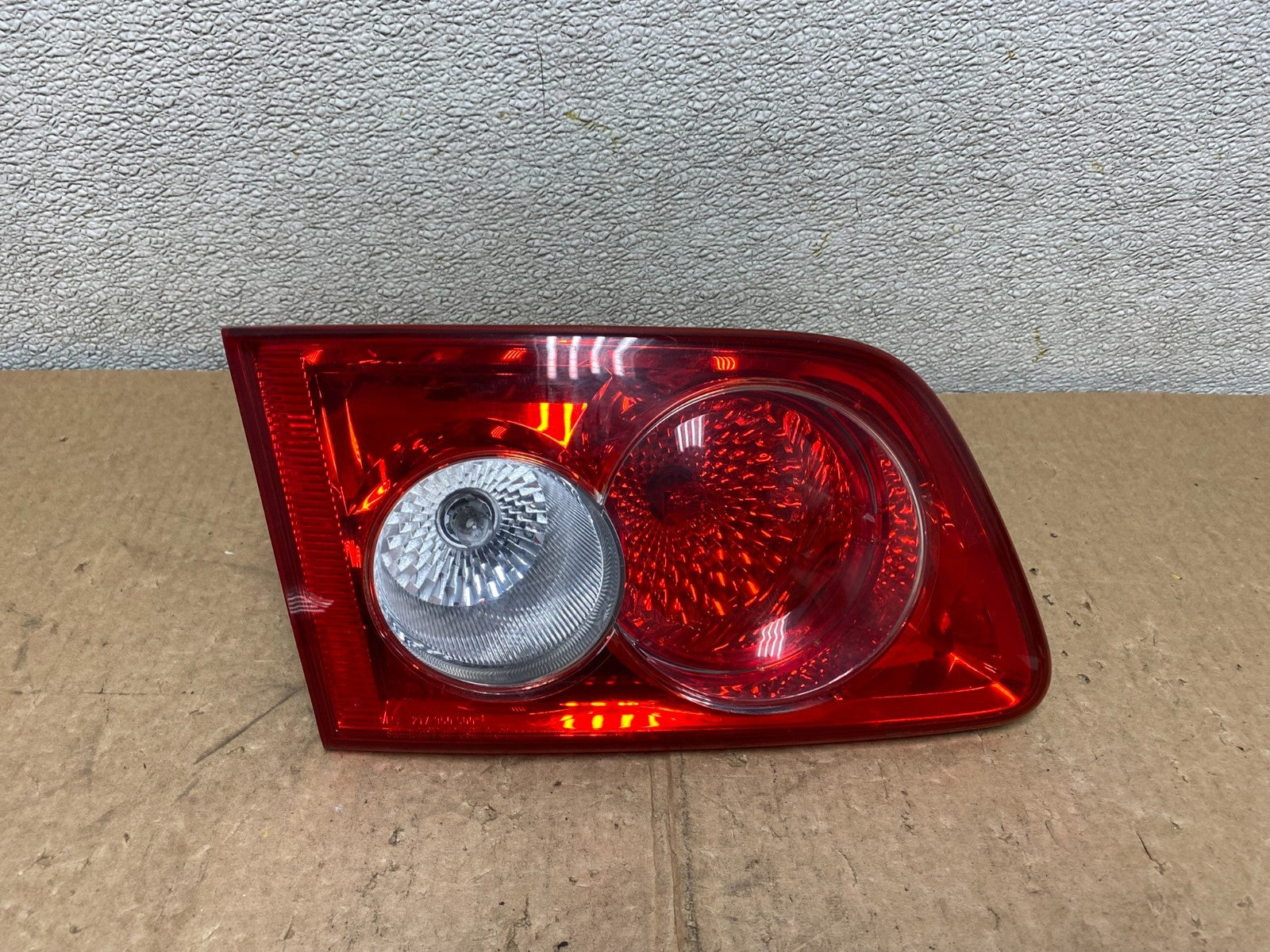 2003 2004 2005 Mazda 6 Left Driver LH Inner Tail Light Taillight OEM V3100 DW0