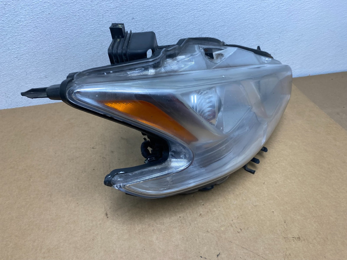 2009 - 2014 Nissan Maxima Headlight Right Passenger Xenon HID AC1742 DW2