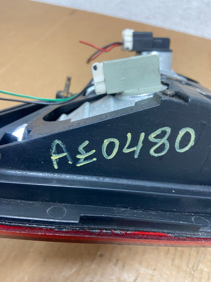 2002 - 2004 Infiniti i35 Inner Left Driver LH Side Tail Light AE0480 LK7