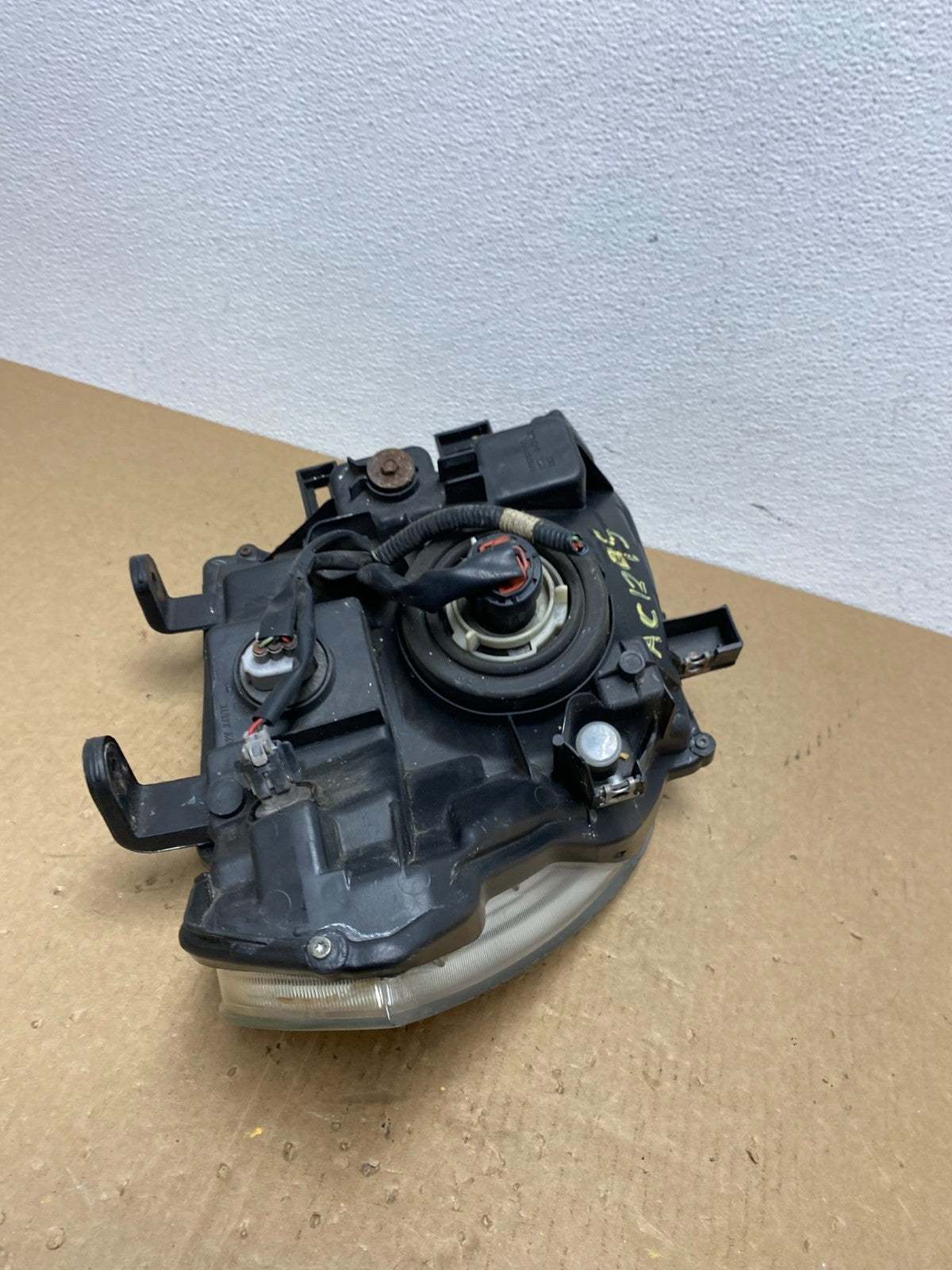 2005-2007 Nissan Pathfinder Halogen Headlight Left Driver LH AC1295 DW7