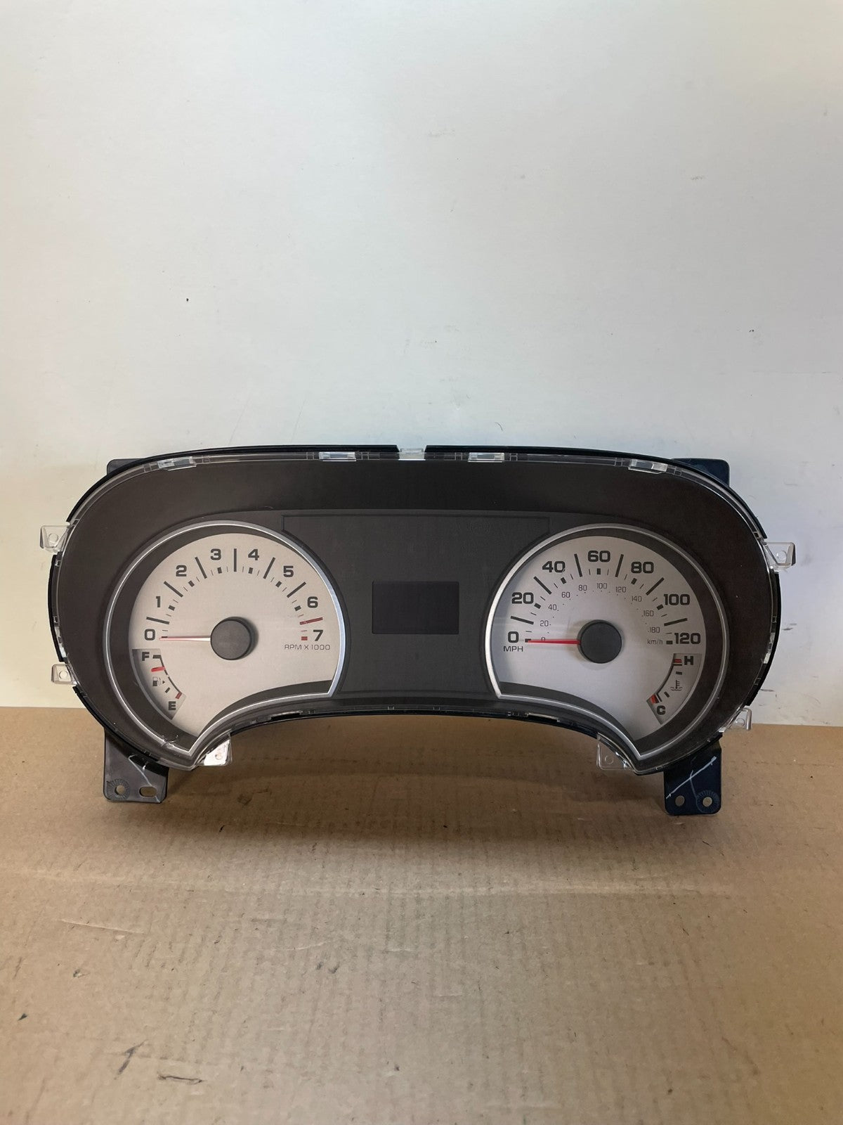 2006 Ford Explorer Speedometer Cluster Gauge AI4381 DG0