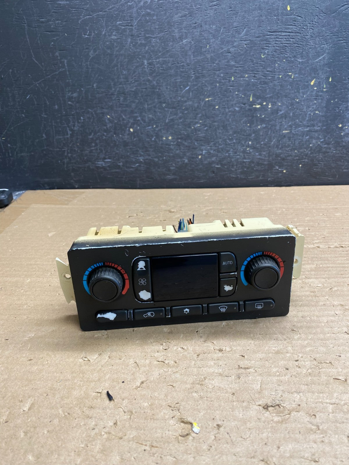 2003 to 2006 Chevrolet Silverado HVAC Heater Climate Control Module AG6468 DG0