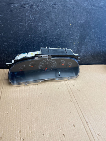 2001-2002 Ford Econoline E250 E350 Van Speedometer Instrument Cluster AF6135 DG0