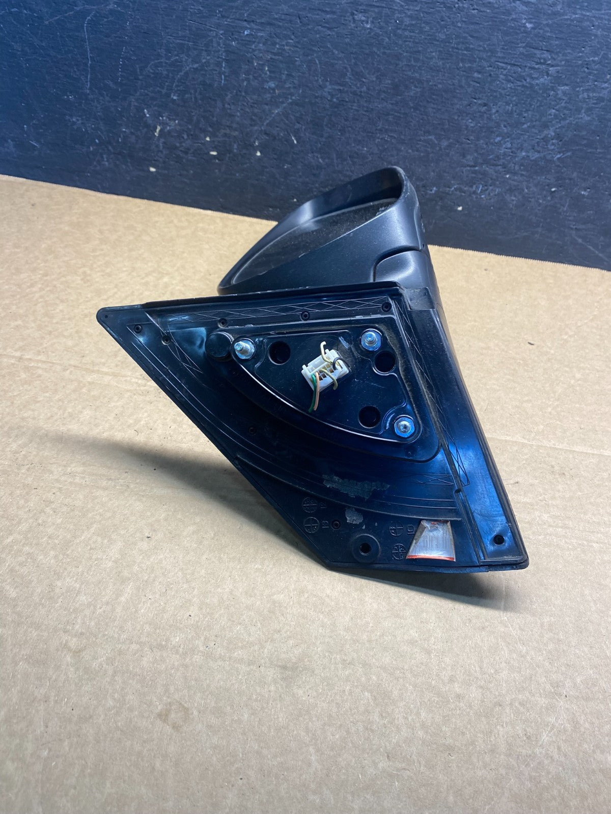 2012 to 2017 Hyundai Accent Right Passenger Side View Door Mirror AF7589 DG4
