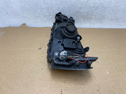2003 2004 Subaru Forester Right RH Side Headlight Halogen AH7801 DW7