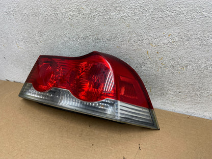 2006 to 2010 Volvo C70 Convertible Right Passenger Side Tail Light AH4421 DW2