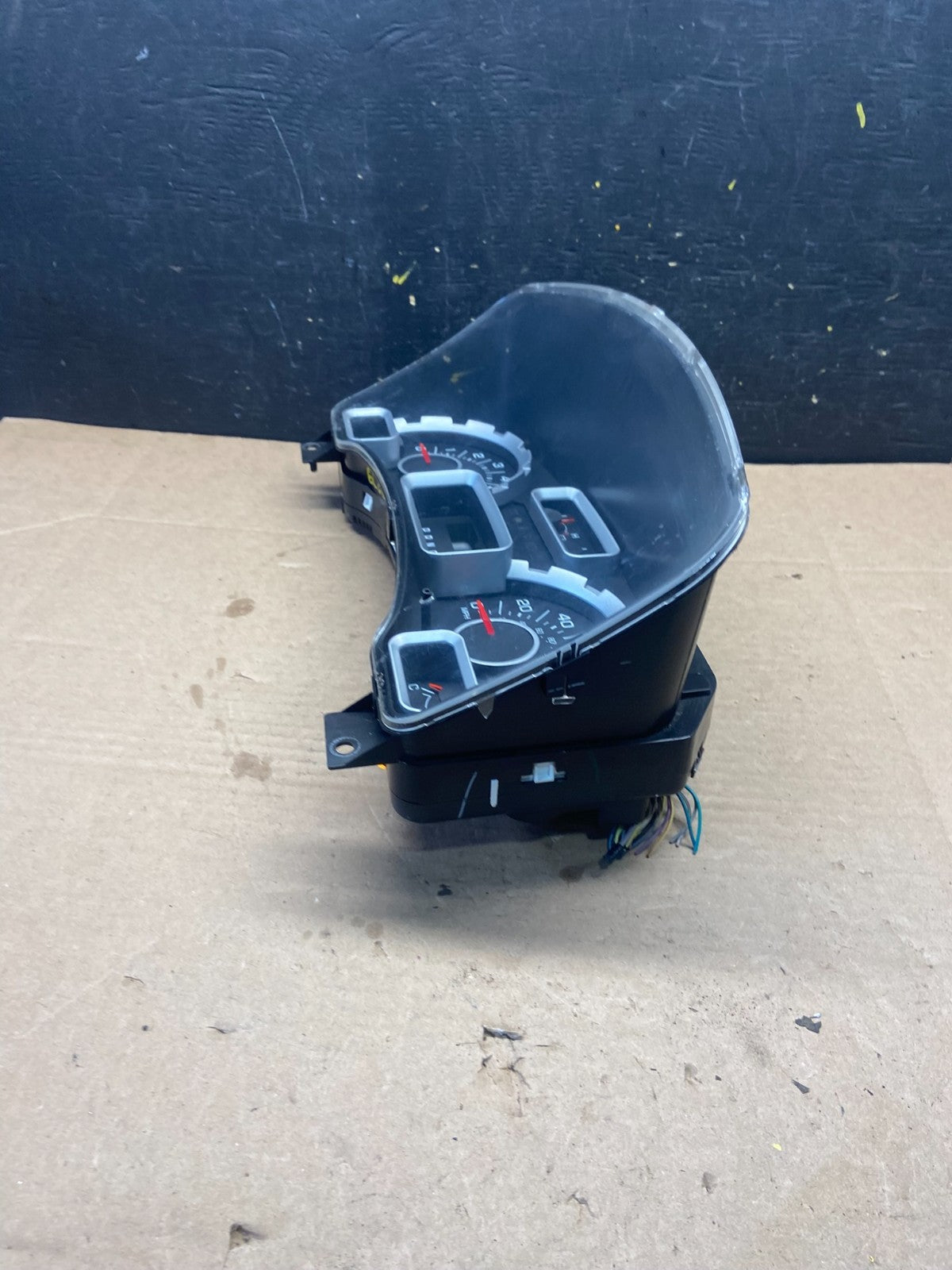 2007 Ford Expedition Speedometer Cluster Gauge Q2211 DG2