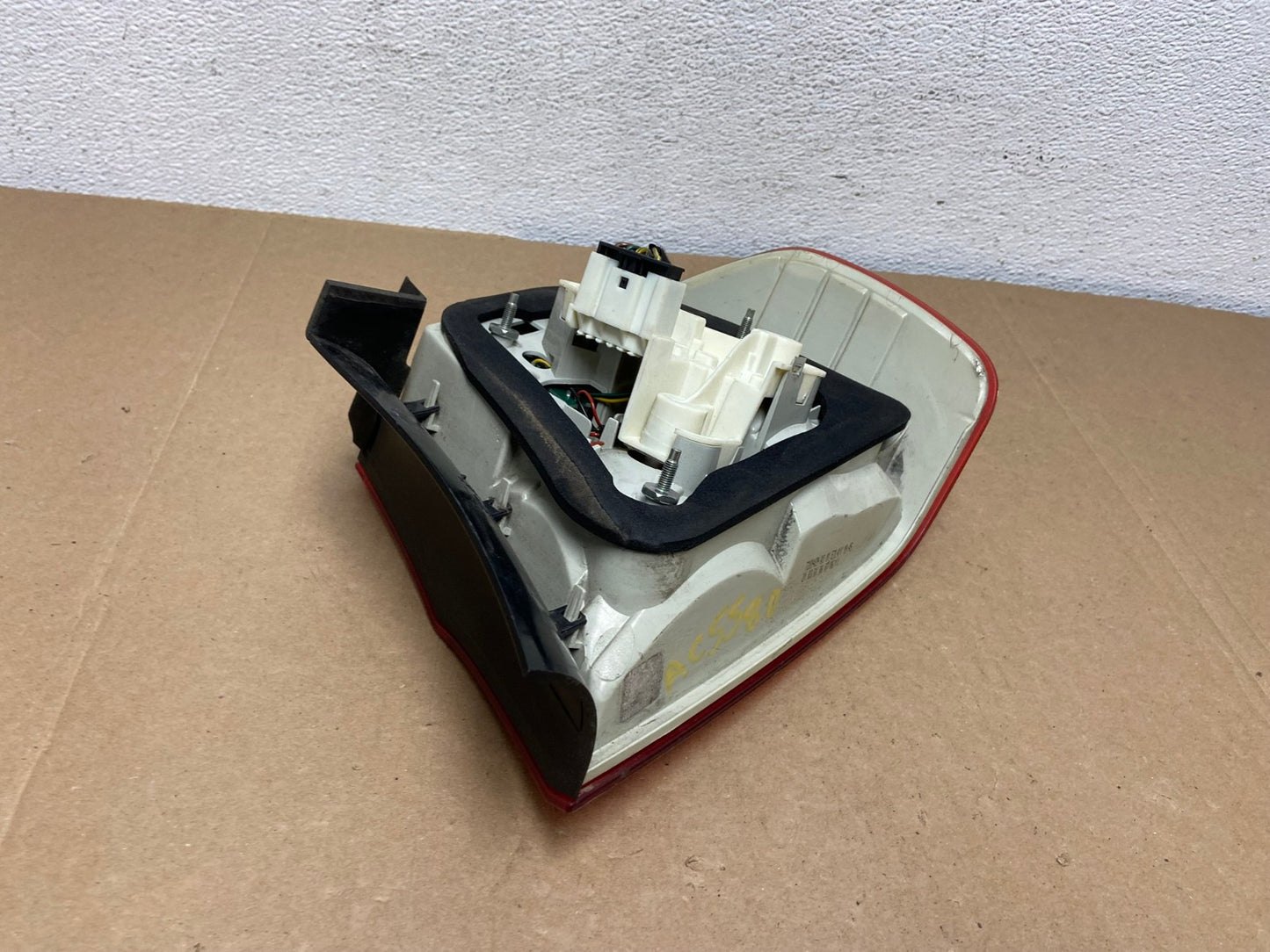 2009 2010 BMW 323i 325i 328i 335i 3 Series Left Driver Tail Light OEM AC5580 LK5
