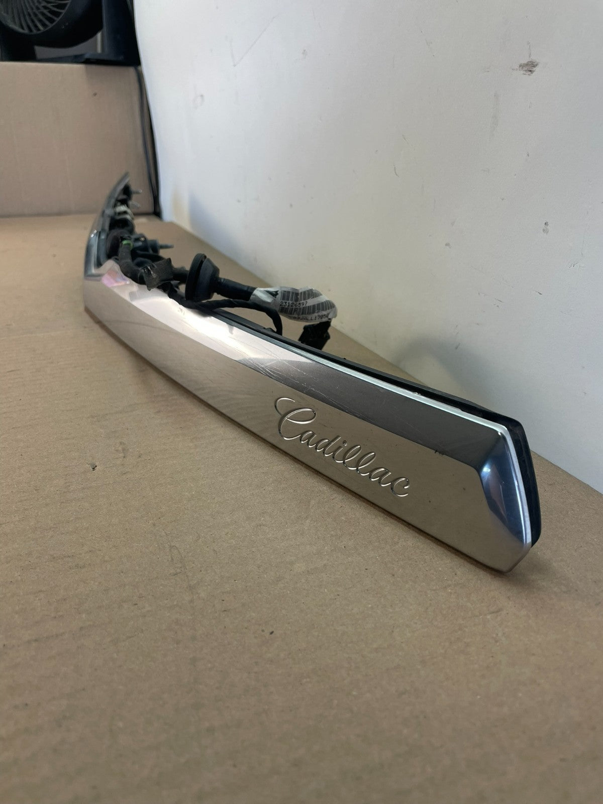 2015 to 2019 Cadillac CTS Trunk Deck Lid Finish Molding Cover & Camera AG2658 PS1