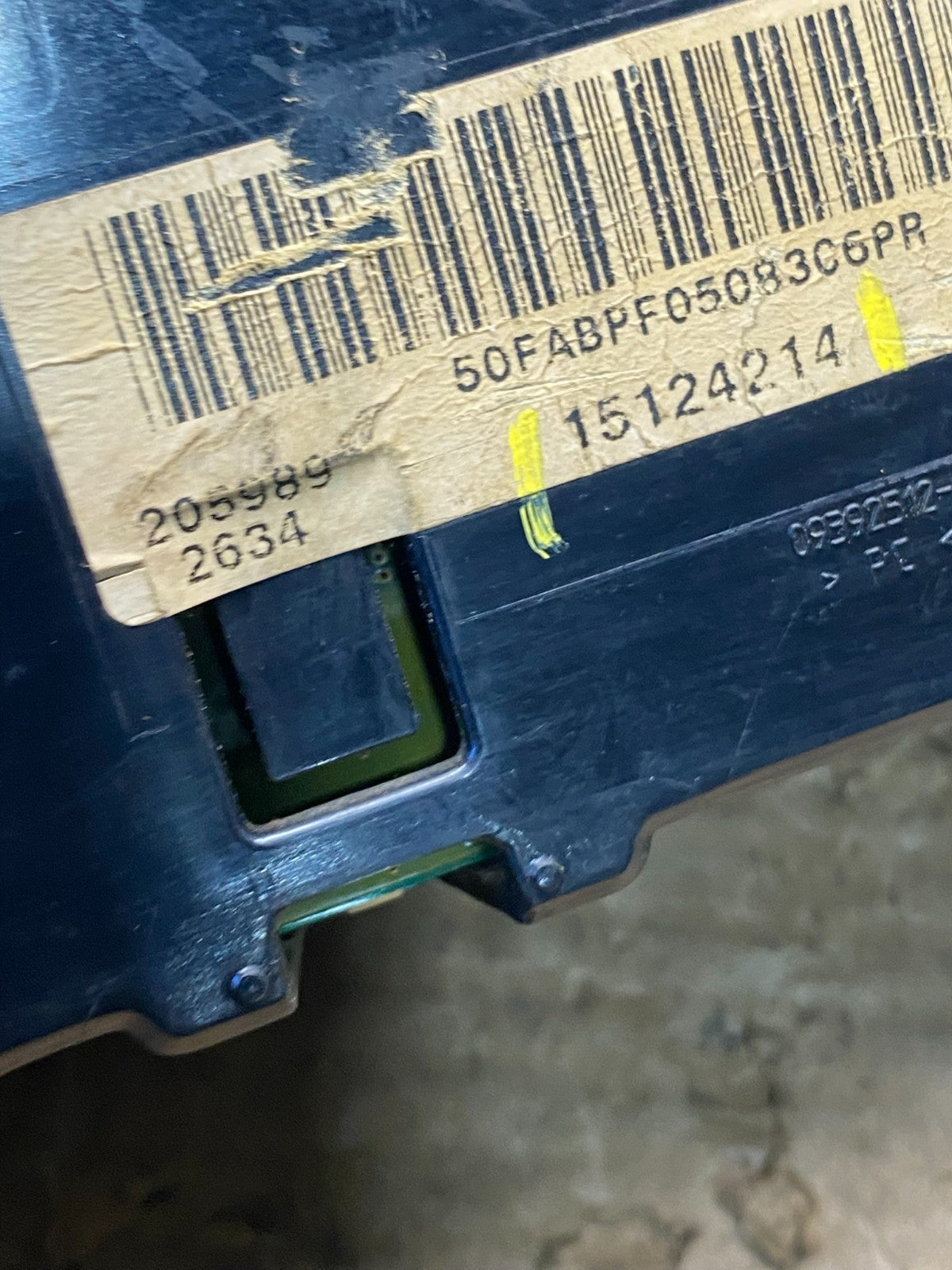 2004 to 2007 Chevrolet Express Speedometer Cluster Gauge S8996 DG6