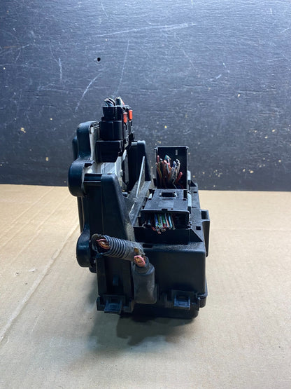 2008 Jeep Grand Cherokee Fuse Box Relay Panel BMC Body Module aa7590 DG2
