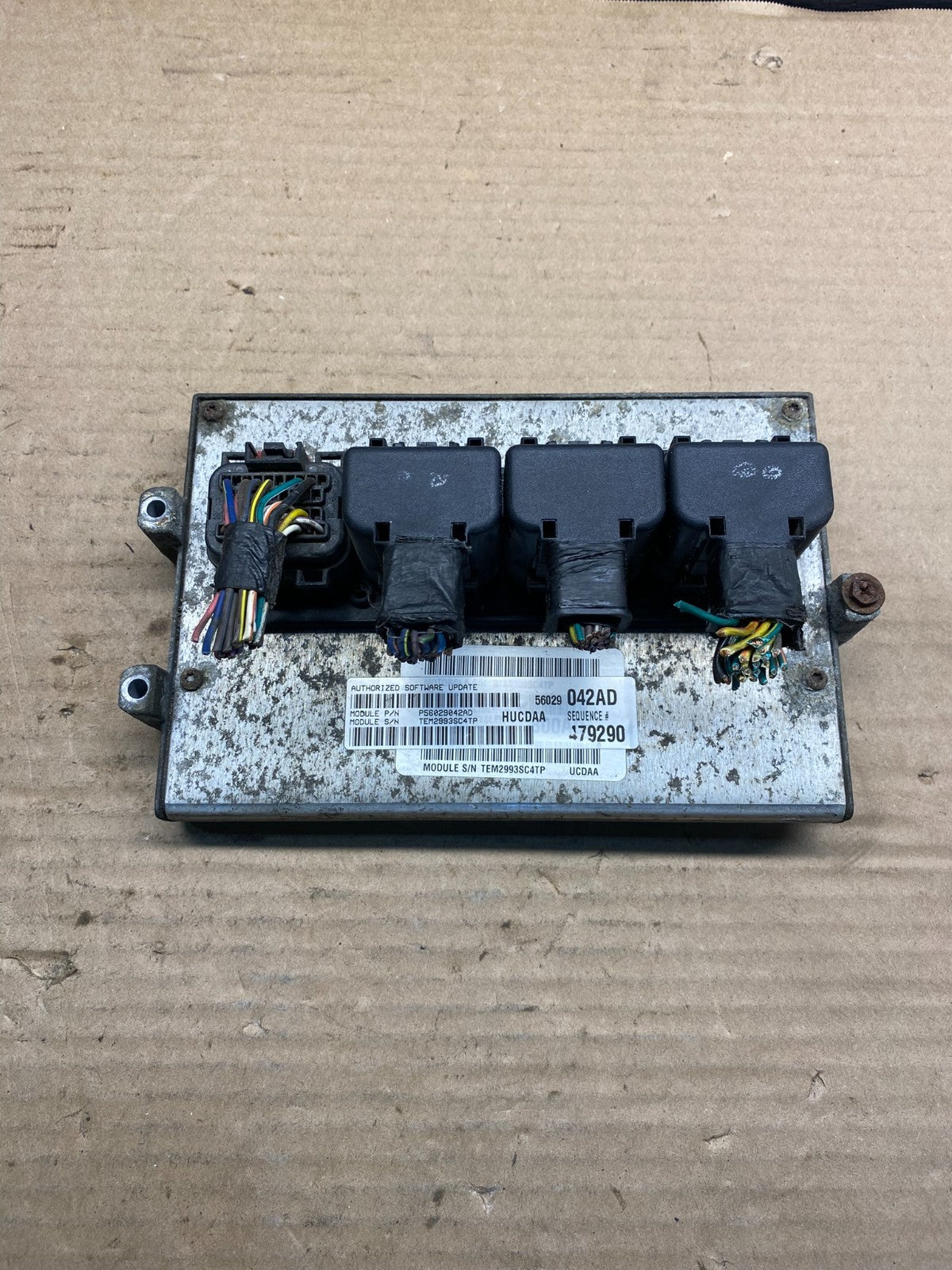 2004 Dodge RAM 1500 5.7L ECU ECM Engine Control Computer Module ae0134 DG0