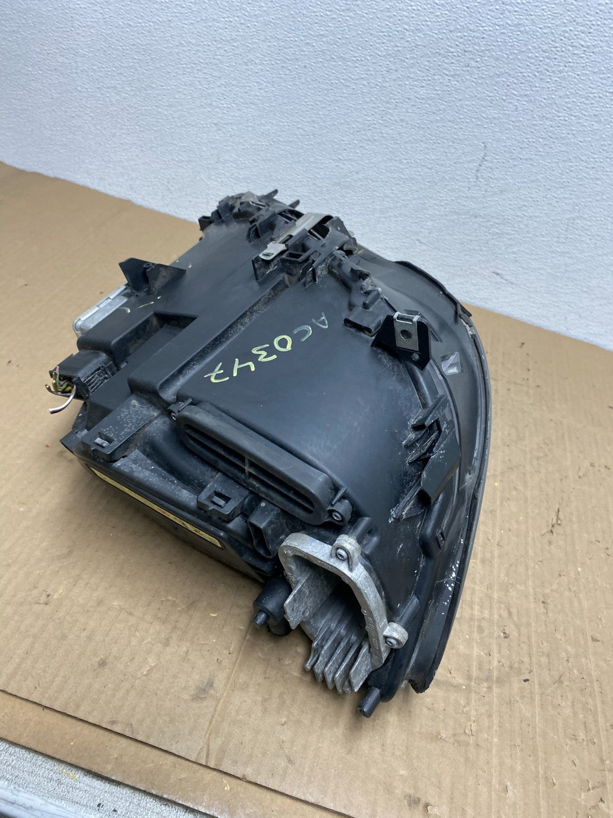 2009-2012 BMW 7-Series 740i 750i Left Driver LH Xenon HID Headlight OEM AC03479