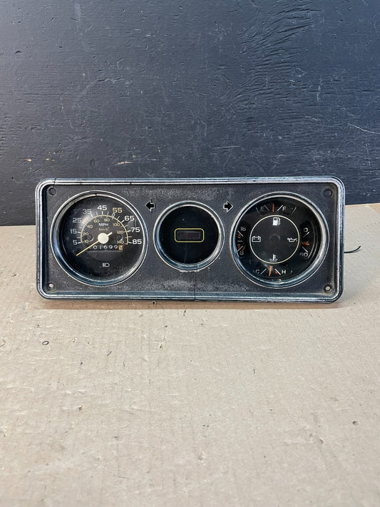 1970s-1980s Chevrolet Motorhome, Van, Truck P30 Vintage Instrument Gauge AE33540