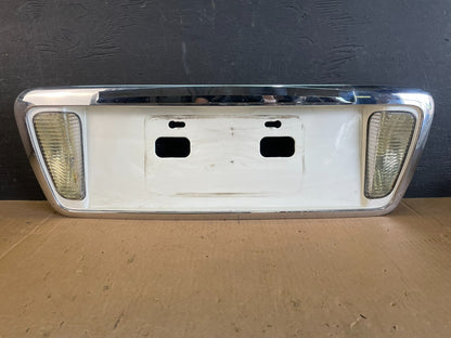 2003 - 2005 Hyundai Xg Trunk Lid Trim License Panel W Reverse Light AD5789 DG0