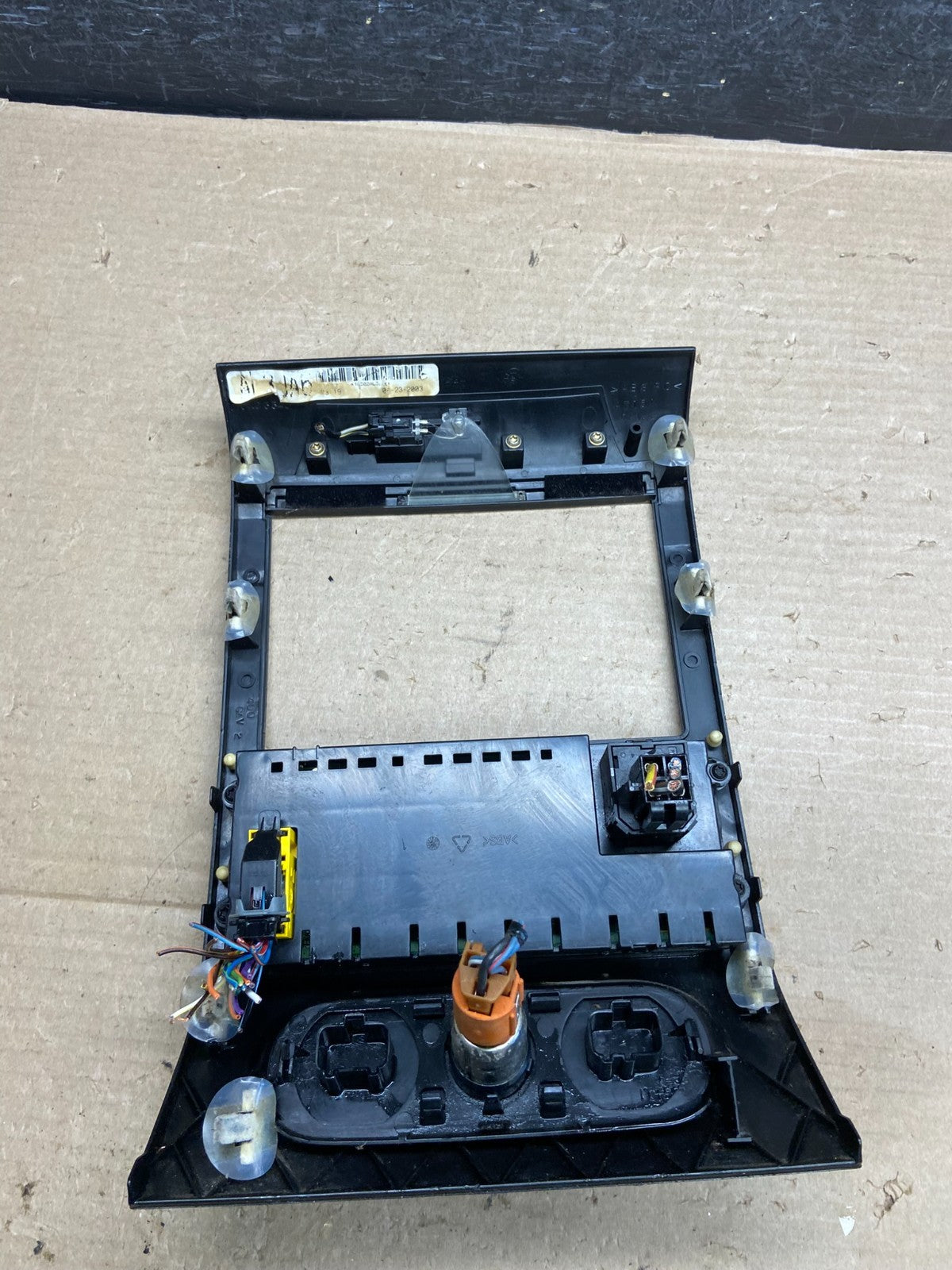 2004 to 2008 Ford F150 Radio Climate Dash Bezel Surround Black ah3770 DG3