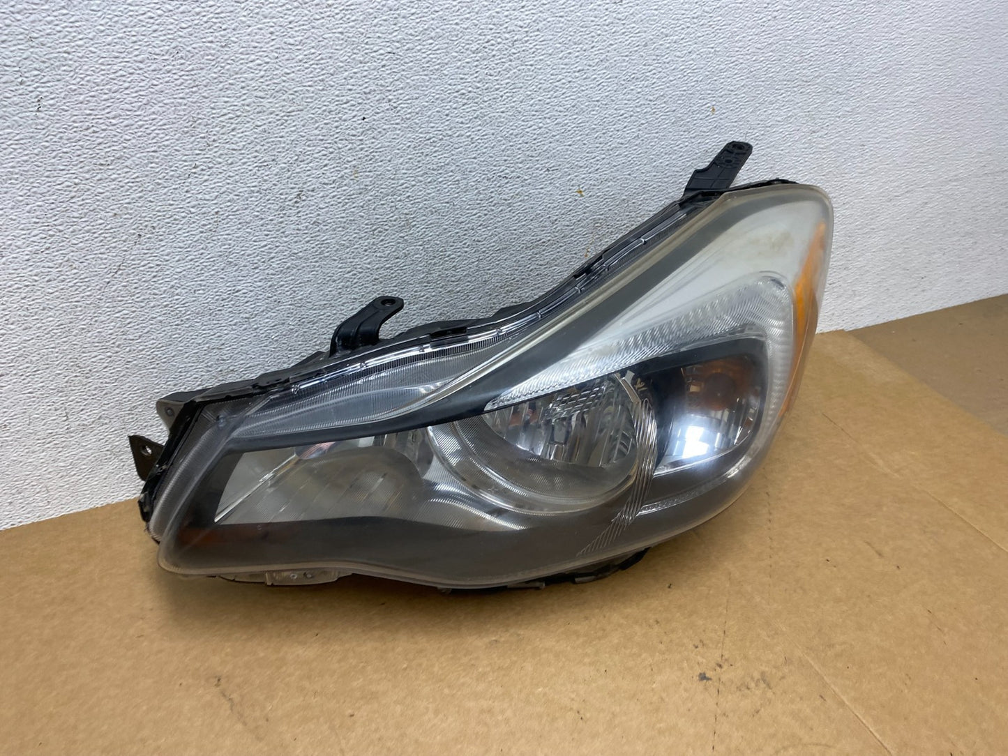 2012-2016 Subaru Impreza Crosstrek Left Driver LH Halogen Headlight AE2947 DW2