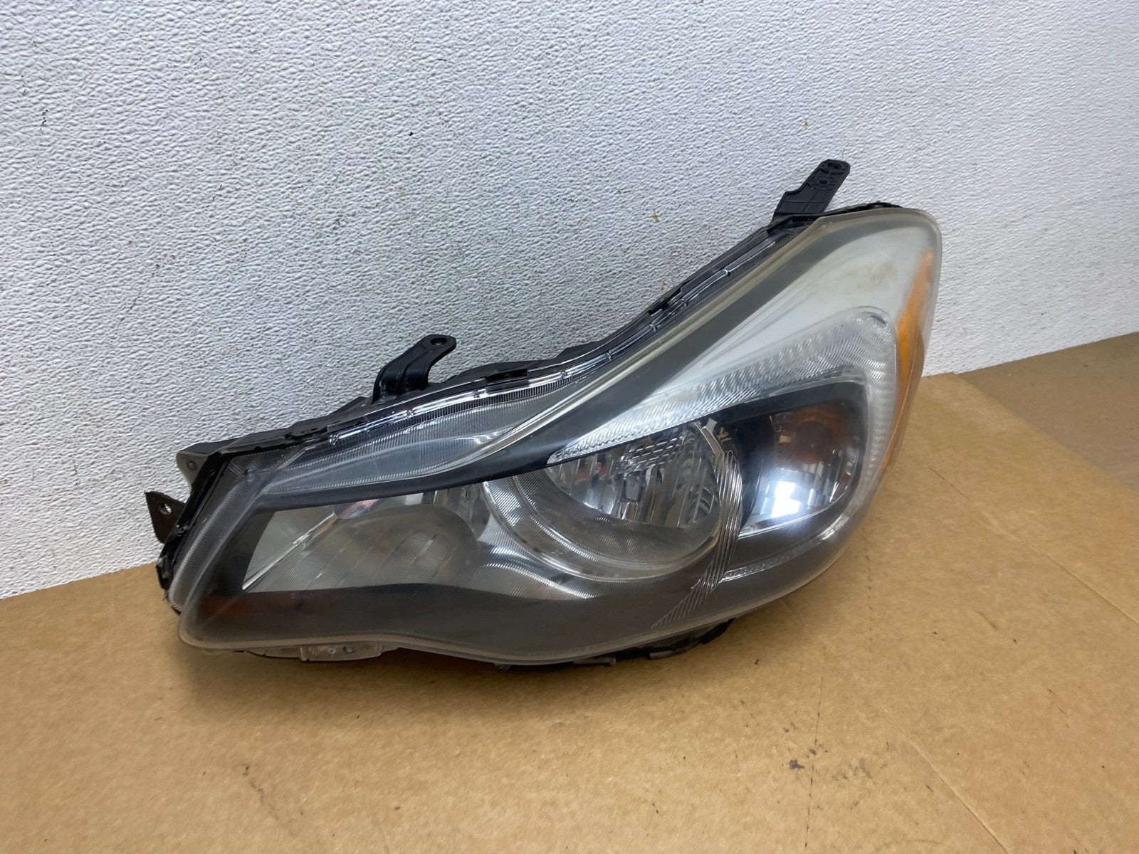 2012-2016 Subaru Impreza Crosstrek Left Driver LH Halogen Headlight AE2947 DW2