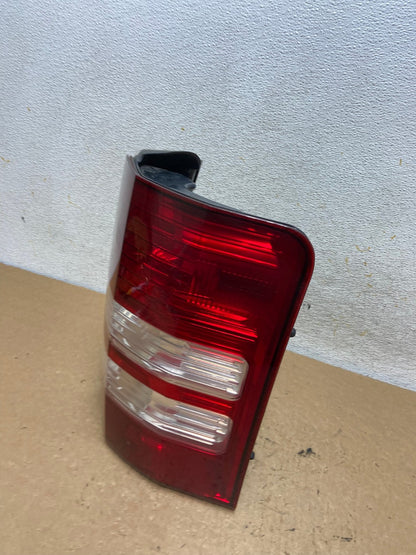 2008 to 2012 Jeep Liberty Right Passenger RH Side Tail Light AI3674 LK1